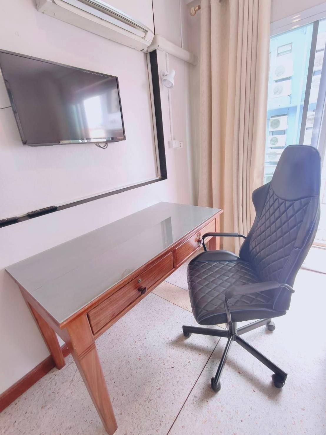 Cloud No 4 Green N Quiet Heart Bkk With A Balcony Apartment *